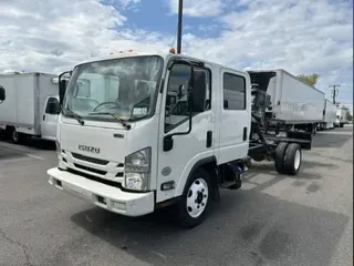 2017 ISUZU NQR-NS4 CREW CAB