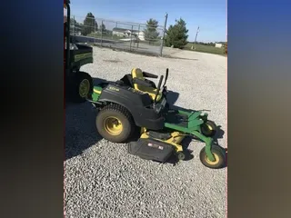 2011 John Deere Z425