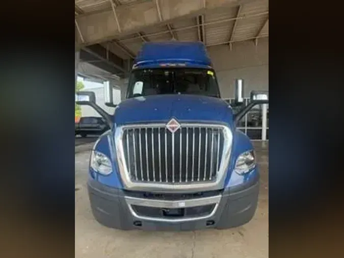2022 International LT62526b182be1a9f231f7a8afadde075fe26