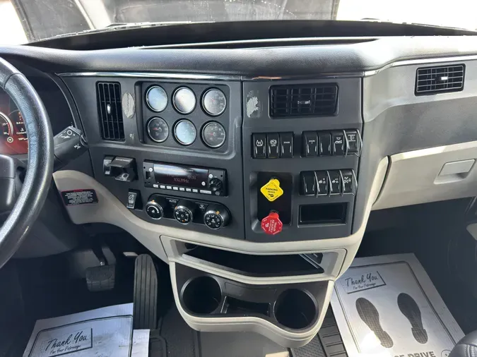 2022 PETERBILT 579