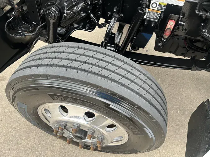 2020 Peterbilt 567