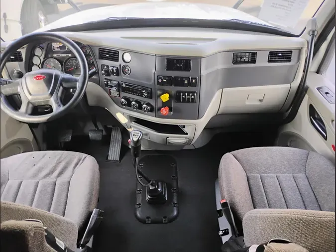 2020 Peterbilt 579