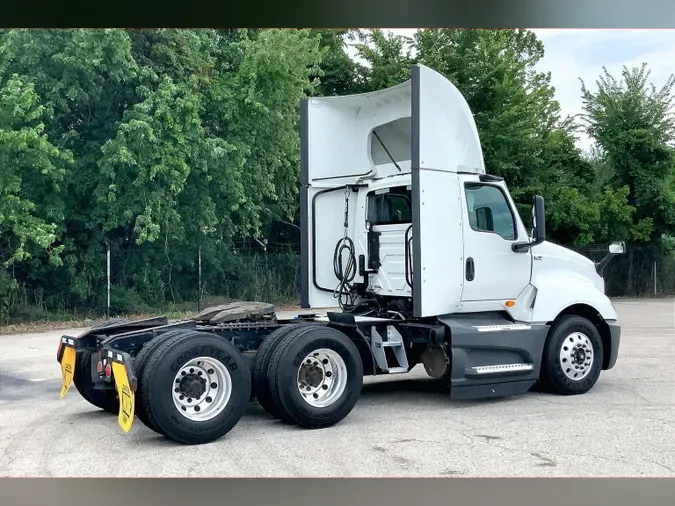 2021 INT LT625 6x426b5c191ce1629f34eb13c0736a29846