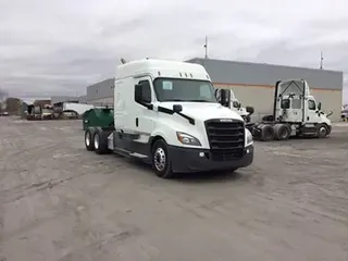 2020 Freightliner Cascadia