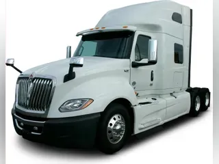 2019 International LT625