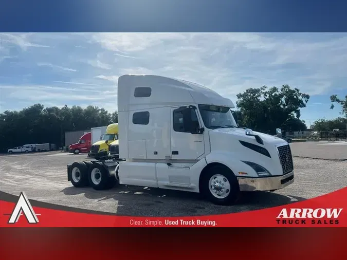 2019 VOLVO VNL760