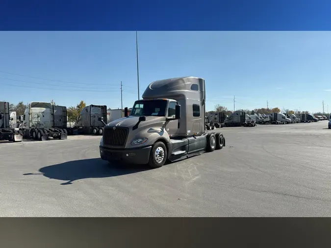 2022 International LT26bb8f6371230212a2600043e3485ac8