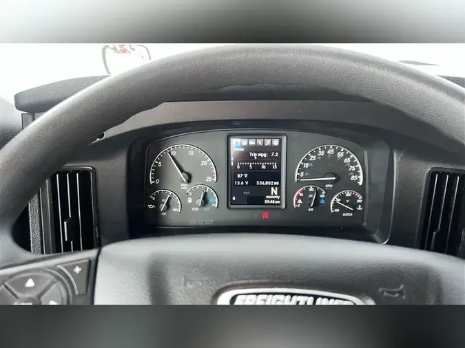 2022 FREIGHTLINER CA126