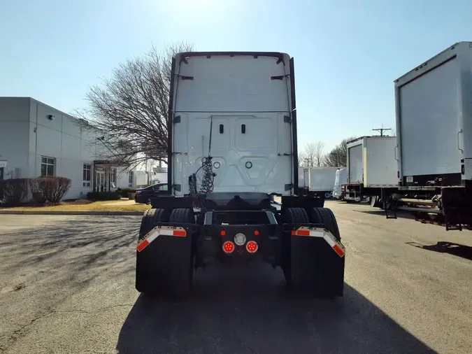 2021 FREIGHTLINER/MERCEDES NEW CASCADIA 116