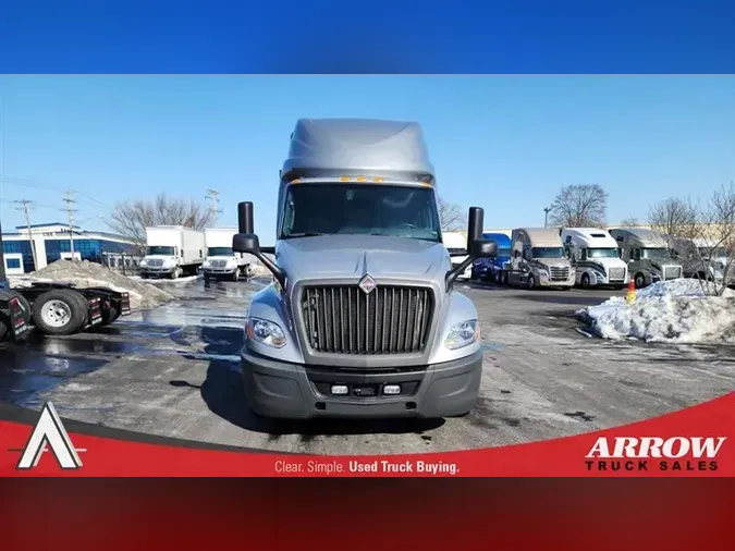 2022 INTERNATIONAL LT