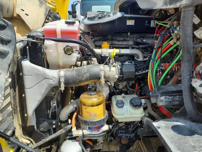 2018 FREIGHTLINER CASCADIA 113