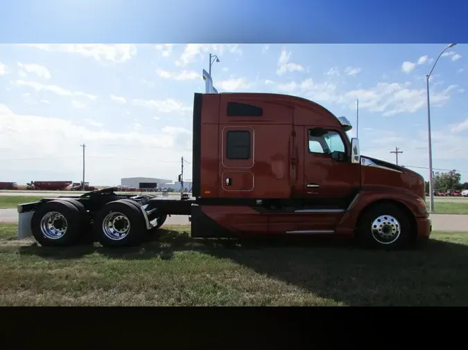 2025 Kenworth T680