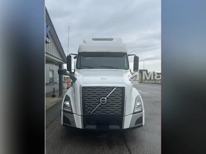 2022 VOLVO VNL64T860