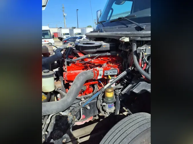 2019 NAVISTAR INTERNATIONAL LT625 SLPR CAB