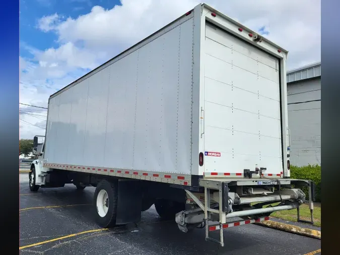 2020 FREIGHTLINER/MERCEDES M2 106
