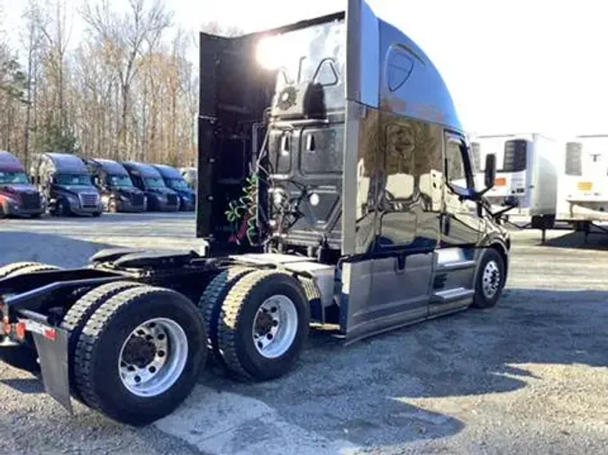 2021 Freightliner Cascadia