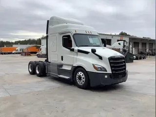 2020 Freightliner Cascadia