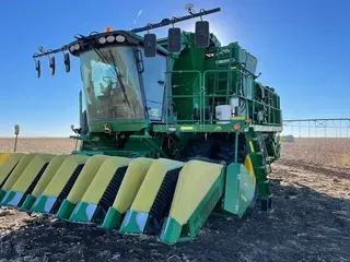 2018 John Deere CS690