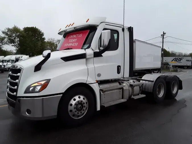 2021 FREIGHTLINER NEW CASCADIA PX1266426ecbe55ecb1c642badbd4fcef9b2a9f