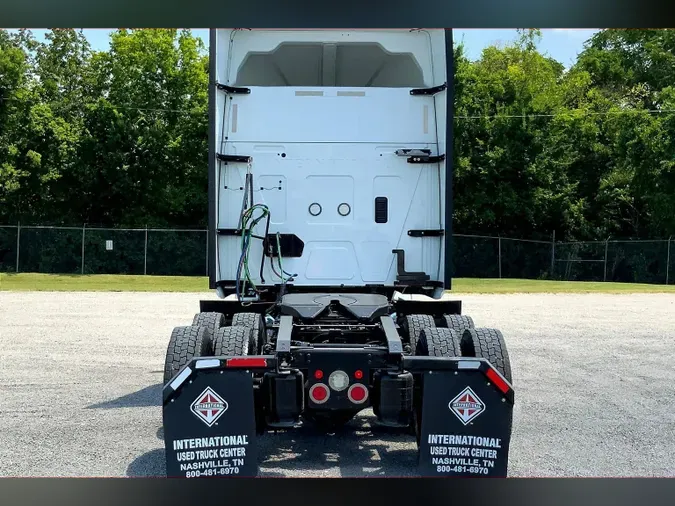 2021 INT LT625 6x4