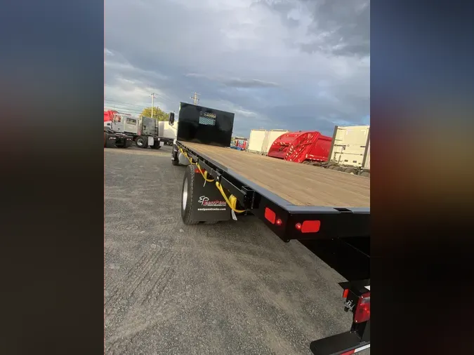 2026 MACK MD MD6 26' FLAT BED