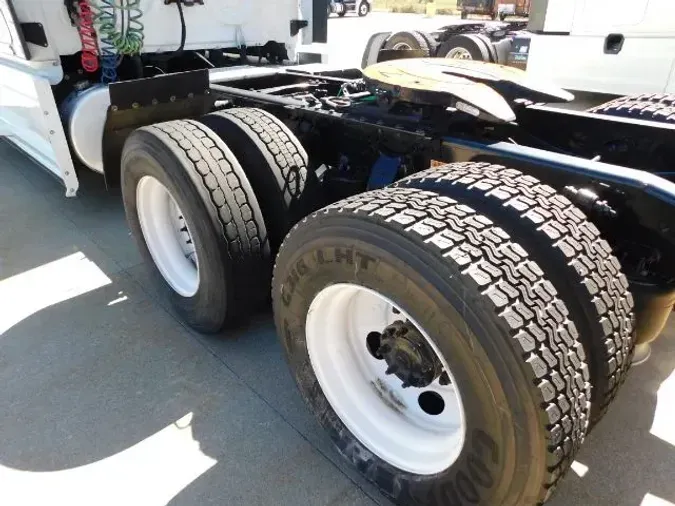 2020 Freightliner New Cascadia 126