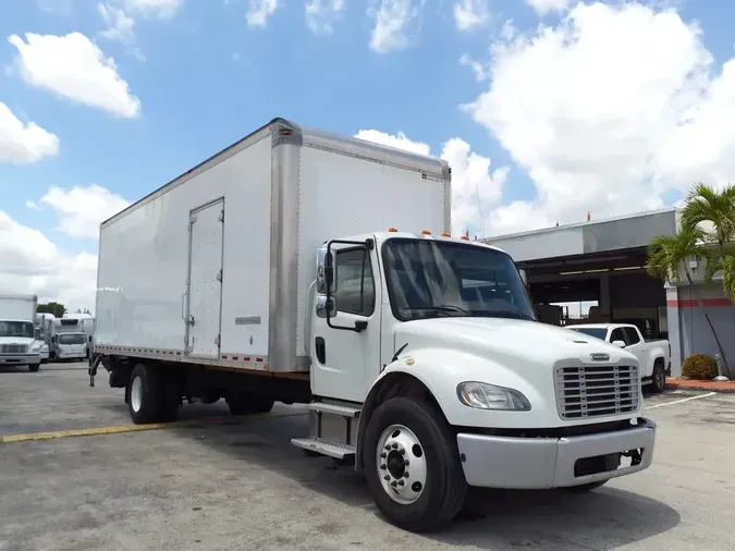 2019 FREIGHTLINER M2 106
