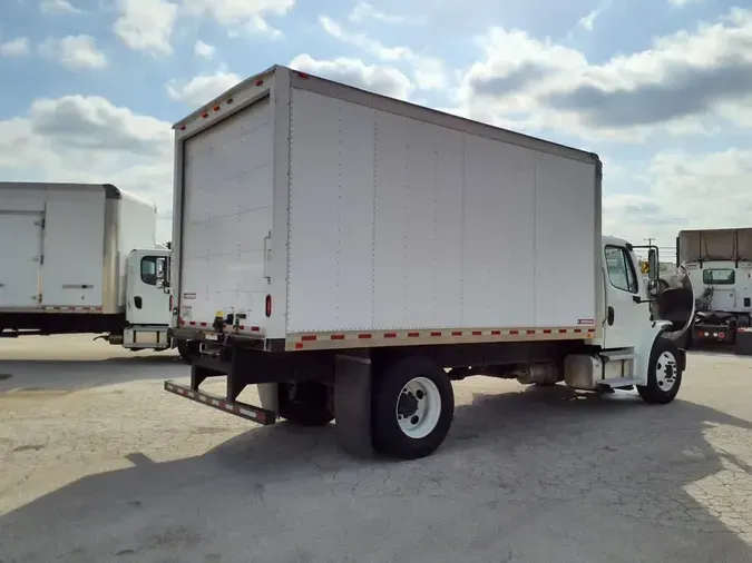 2019 FREIGHTLINER/MERCEDES M2 106