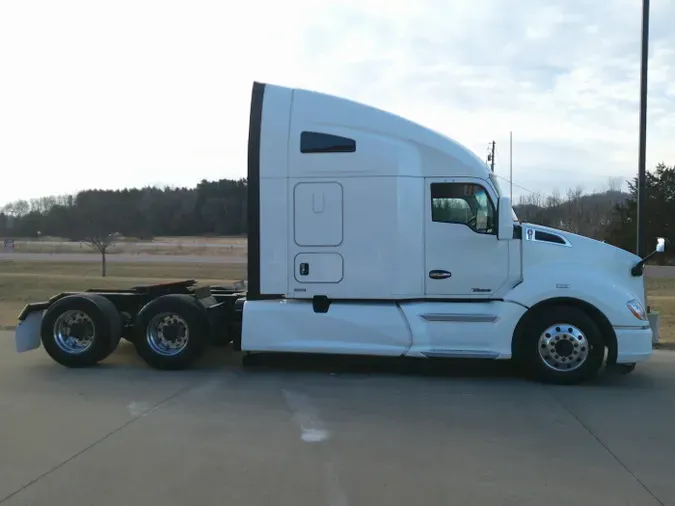 2020 Kenworth T680