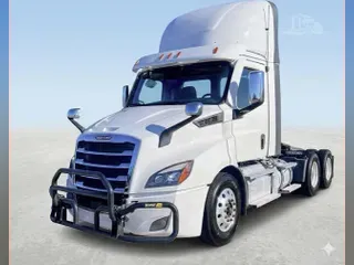 2023 FREIGHTLINER CASCADIA 116