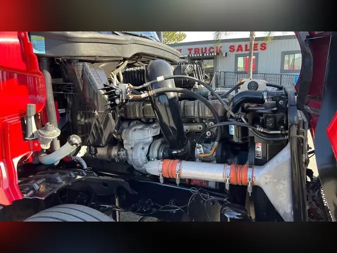 2019 FREIGHTLINER CASCADIA