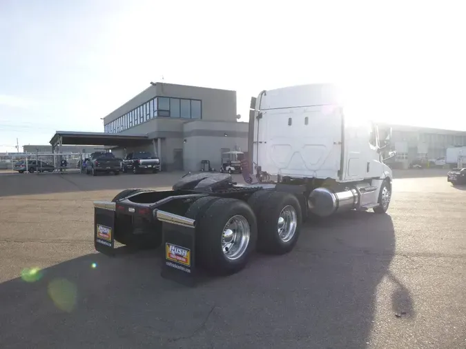 2021 Freightliner Cascadia