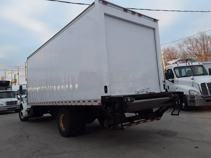 2018 FREIGHTLINER/MERCEDES M2 106