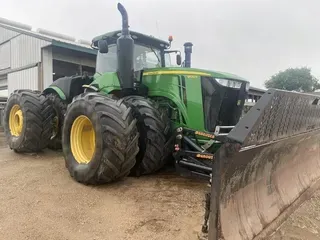 2017 JOHN DEERE 9620R