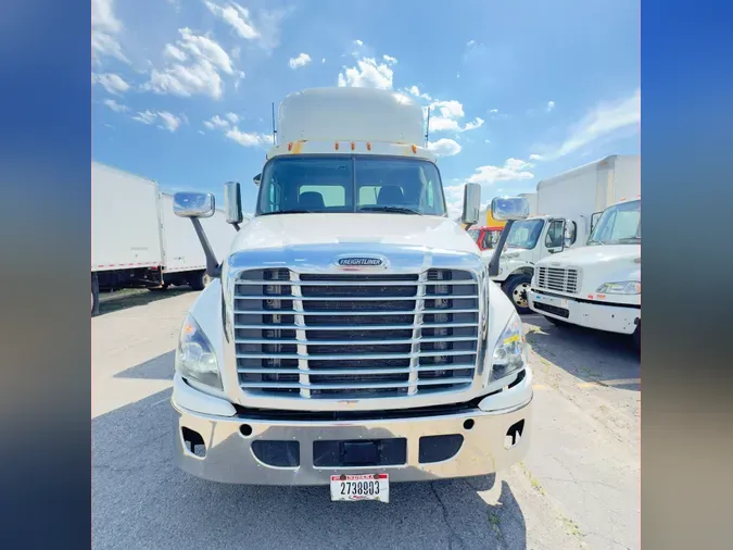 2018 FREIGHTLINER/MERCEDES CASCADIA 125