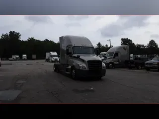 2022 Freightliner Cascadia 126