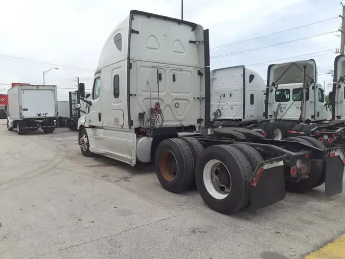 2019 FREIGHTLINER NEW CASCADIA PX12664