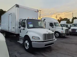 2017 FREIGHTLINER/MERCEDES M2 106