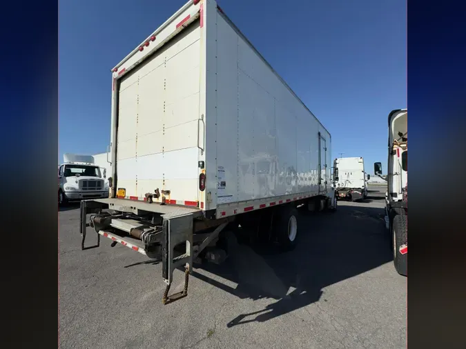 2019 FREIGHTLINER/MERCEDES M2 106