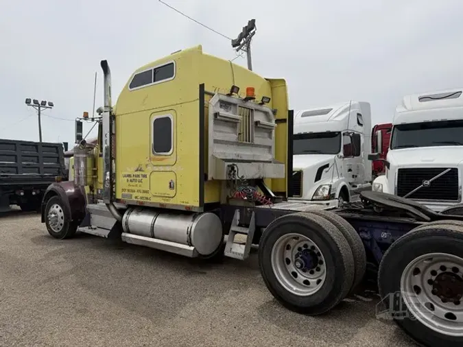 2001 KENWORTH W900