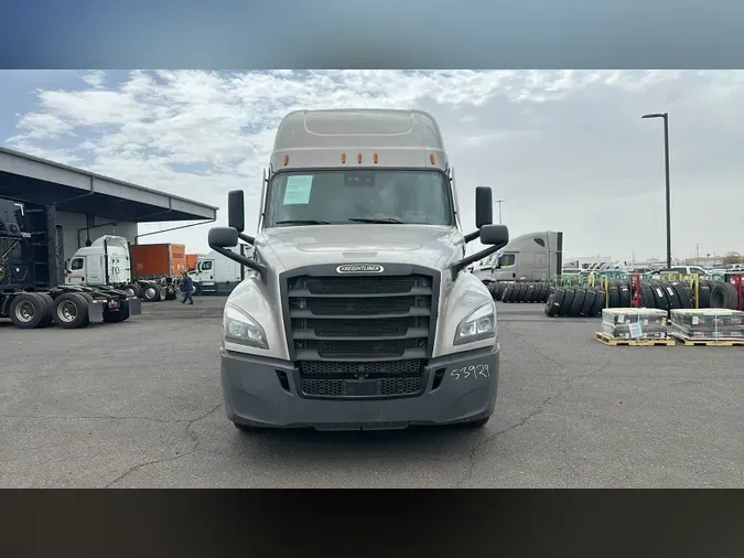 2023 Freightliner Cascadia 1262703df0331041daa79154c360538f2c9