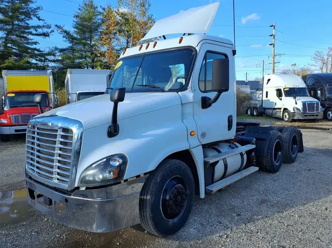 2018 FREIGHTLINER/MERCEDES CASCADIA 1252708f61ee45b18a6eb897bba6f954178