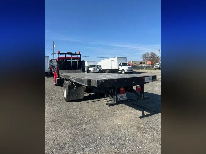 2018 FREIGHTLINER/MERCEDES M2 106