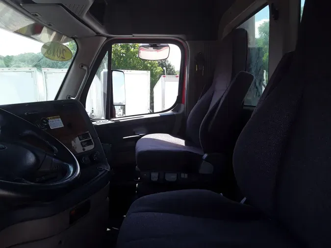 2018 FREIGHTLINER/MERCEDES CASCADIA 125