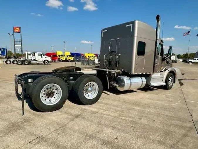 2020 Peterbilt 579