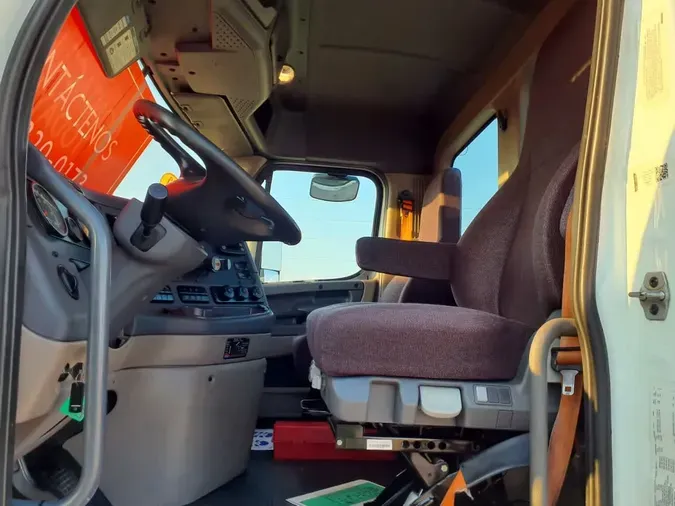 2019 FREIGHTLINER CASCADIA 125