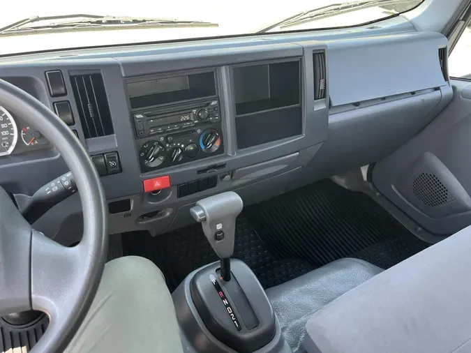 2022 Isuzu NPR-XD