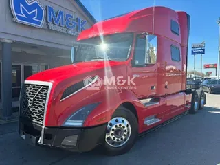 2021 VOLVO VNL64T860