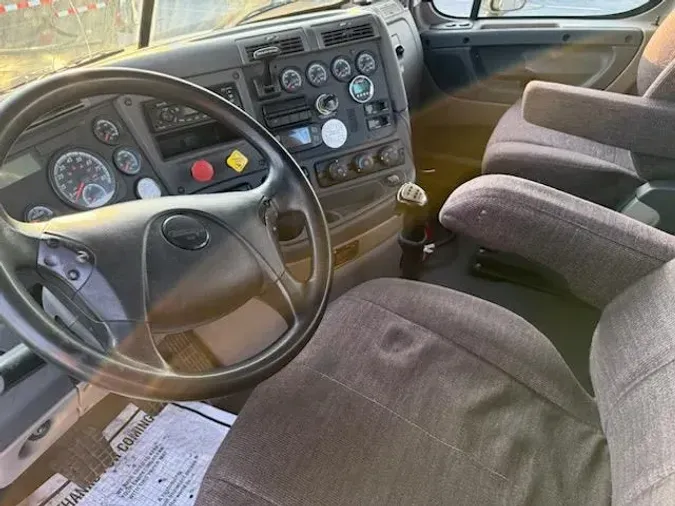 2015 Freightliner Cascadia