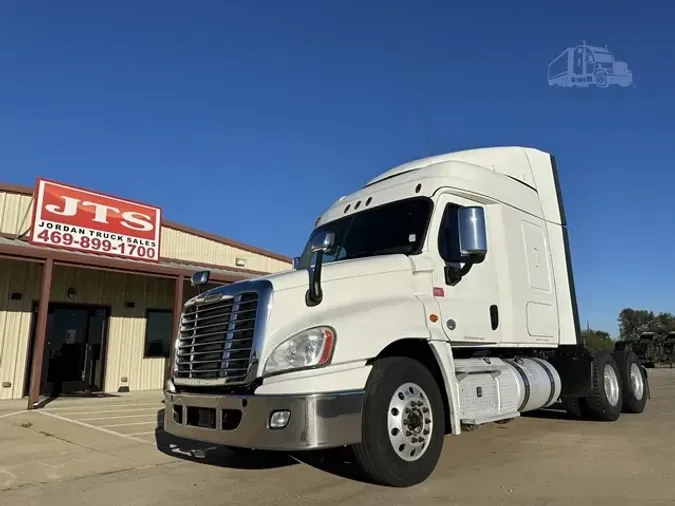 2018 FREIGHTLINER CASCADIA 1252717694f0d2b346f2e0ec85bcc148a2d